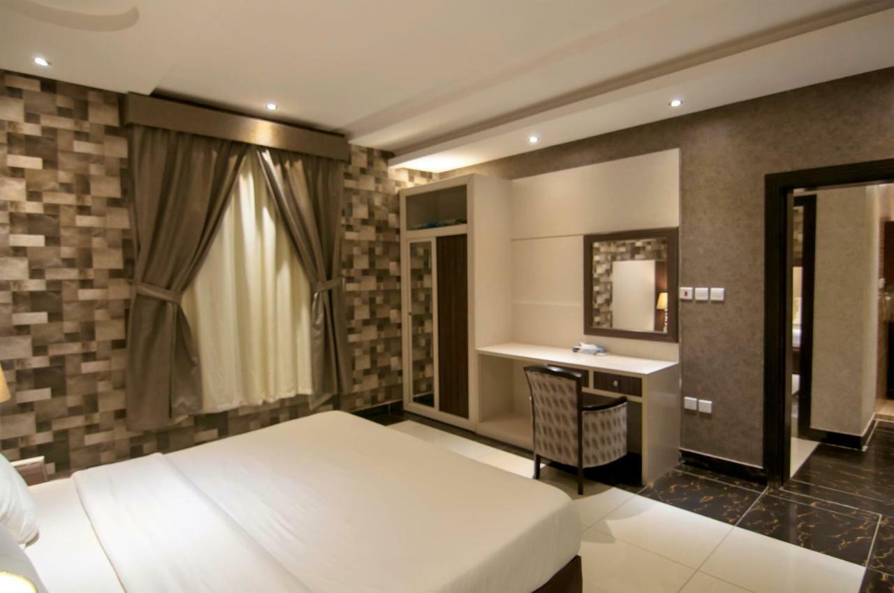 Elite Suites Hotel - Al Murujリヤード エクステリア 写真
